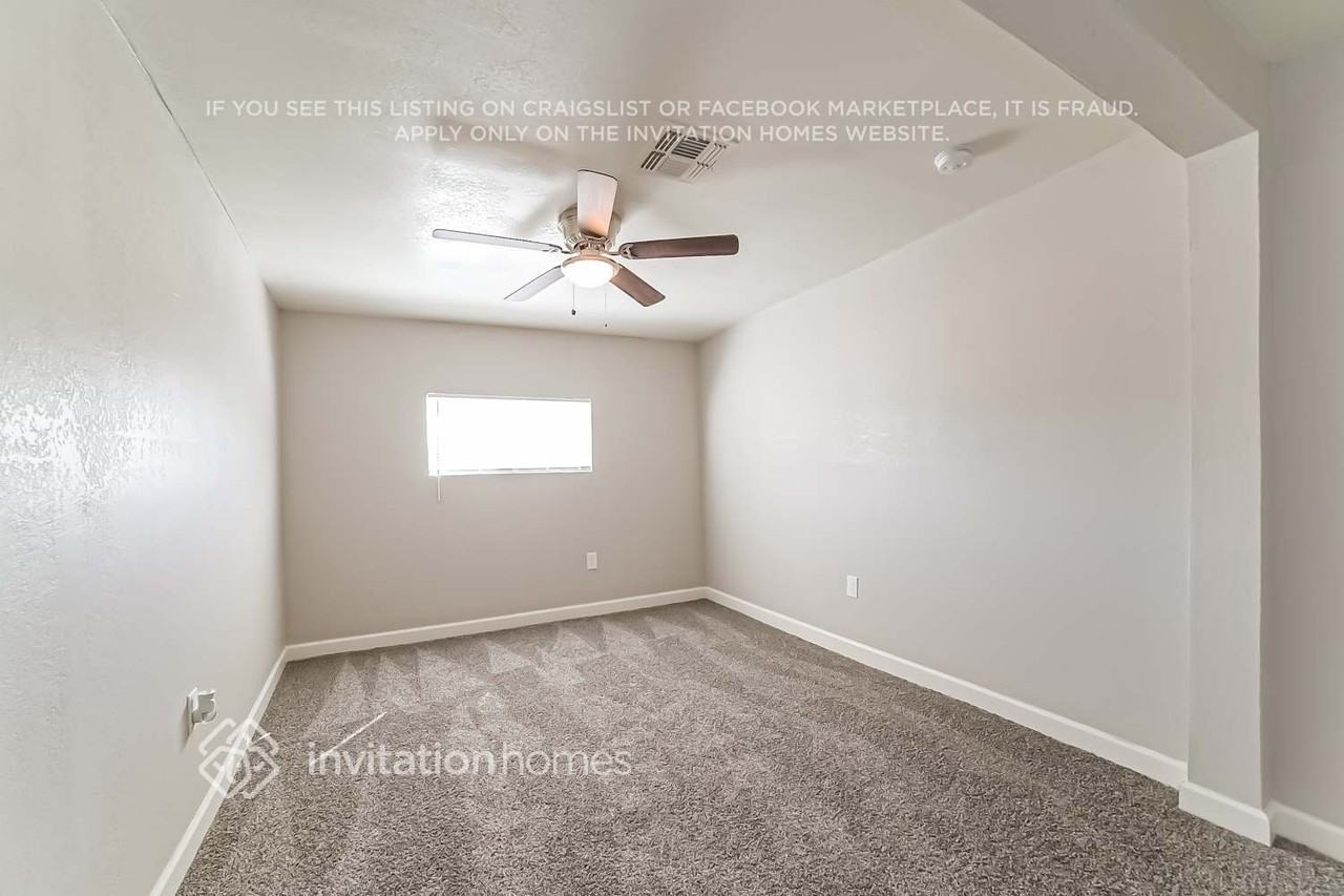 711 S 3rd St - Photo 5 of 16