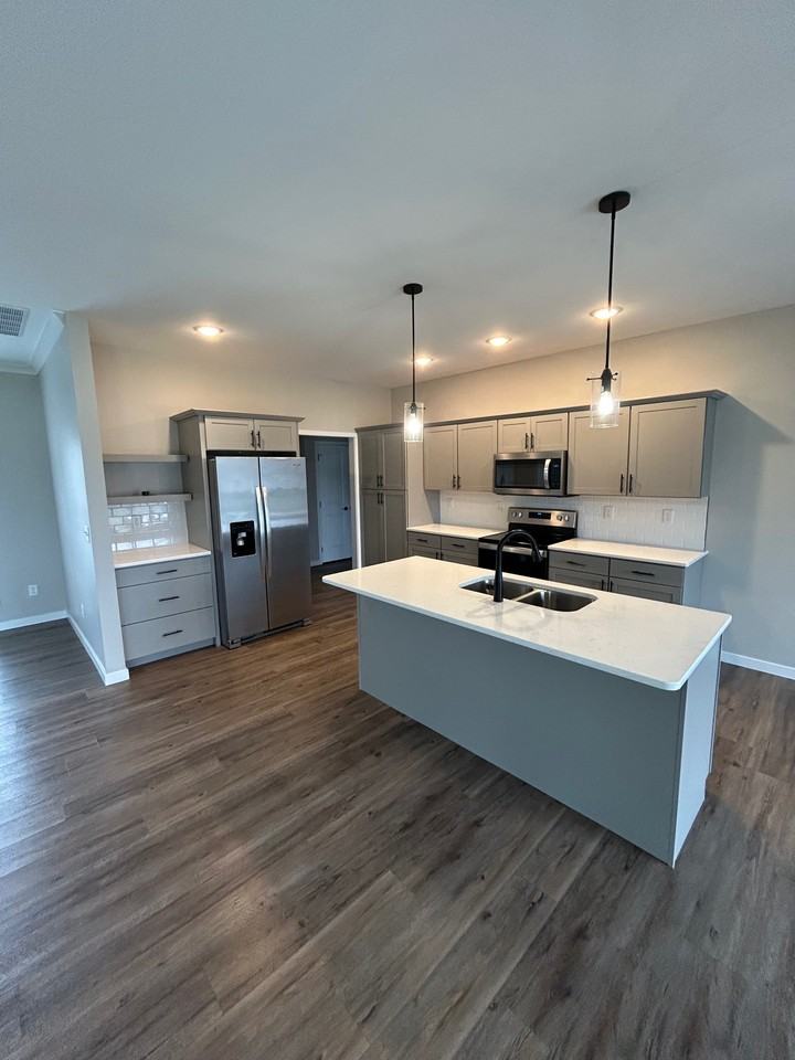 8001 Jt Ct #1 - Photo 5 of 15