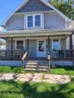 featured image of 2344 Elm St