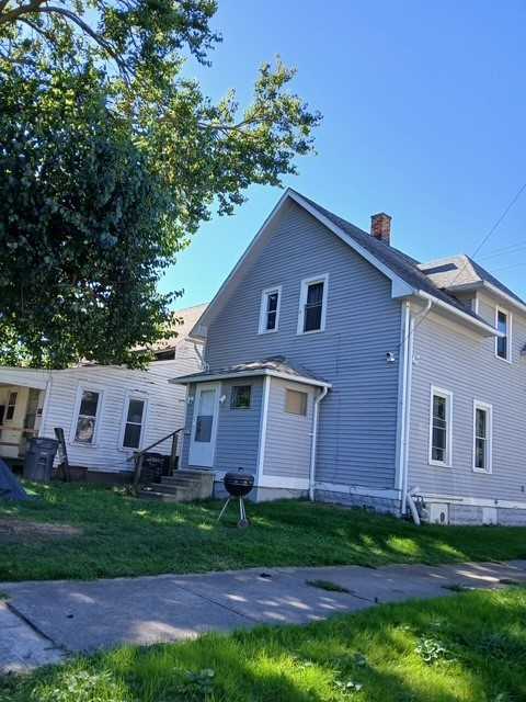 2344 Elm St - Photo 3 of 19