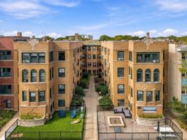 featured image of 7736 N Eastlake Ter