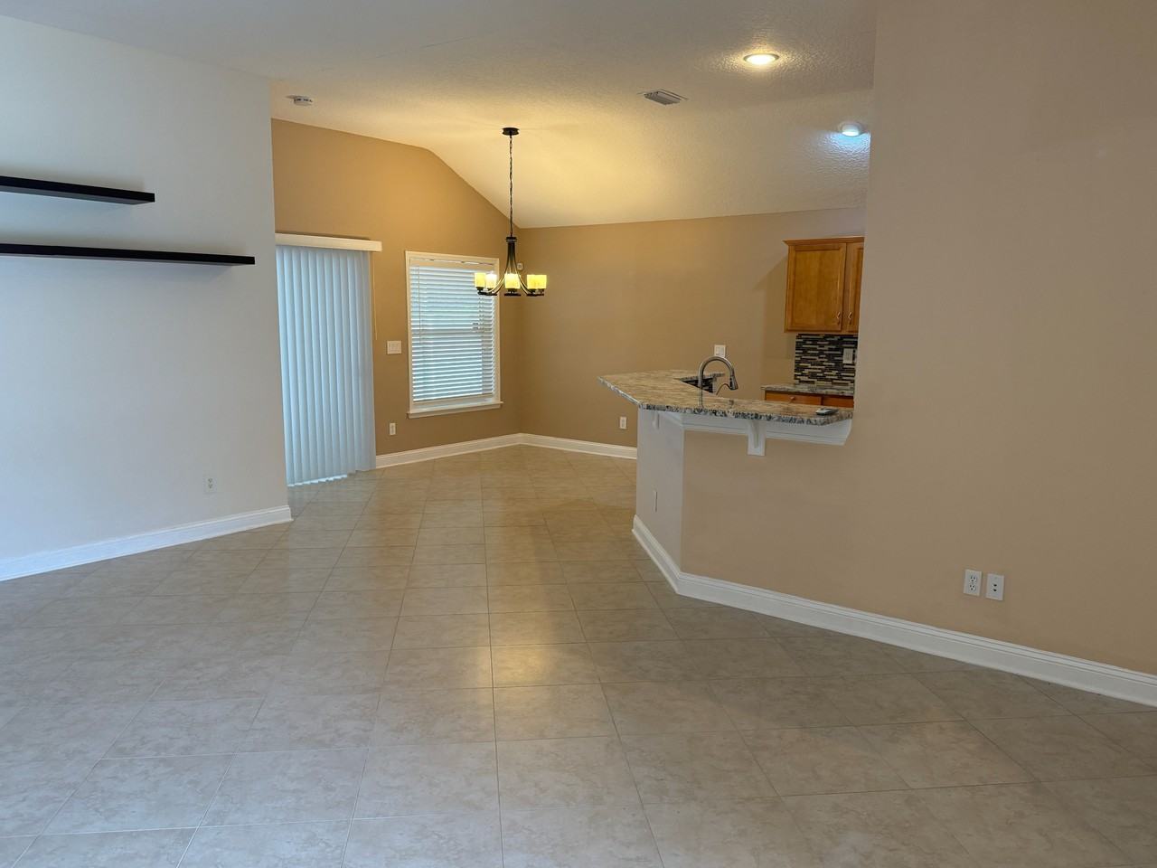 11956 Hayden Lakes Cir #1 - Photo 6 of 33