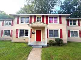 featured image of 2218 14th St #C