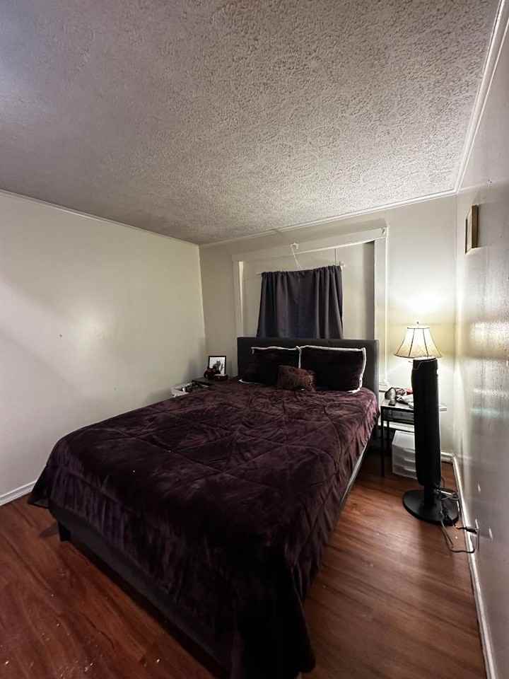 763 Garrison Avenue - Photo 6 of 9