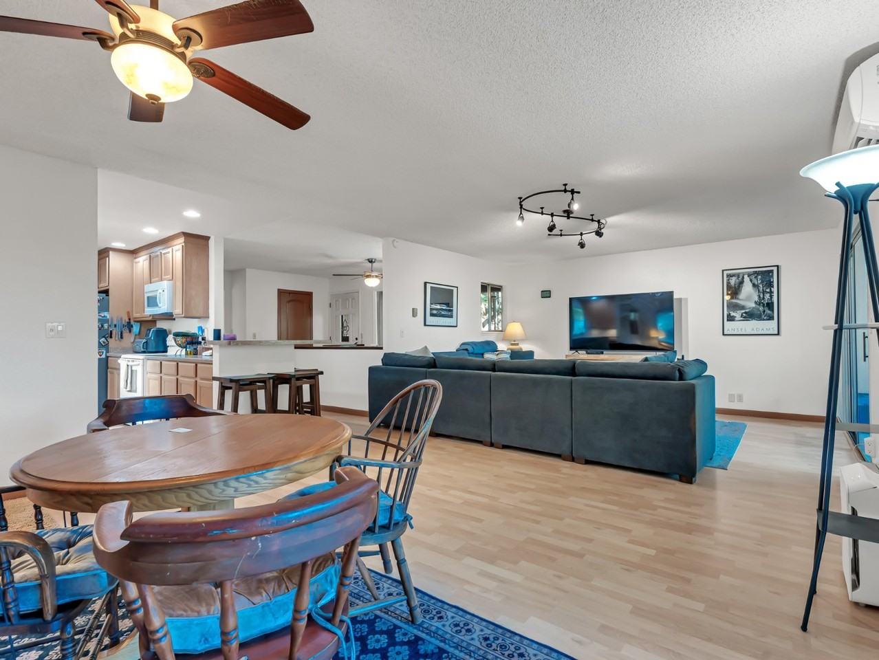500 Timber Ridge Rd - Photo 4 of 12