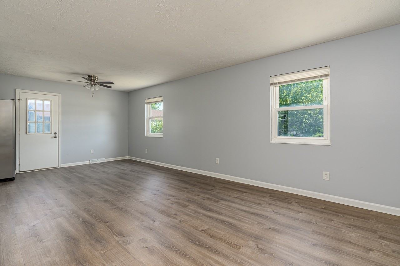 2673 Delta Ct - Photo 3 of 12
