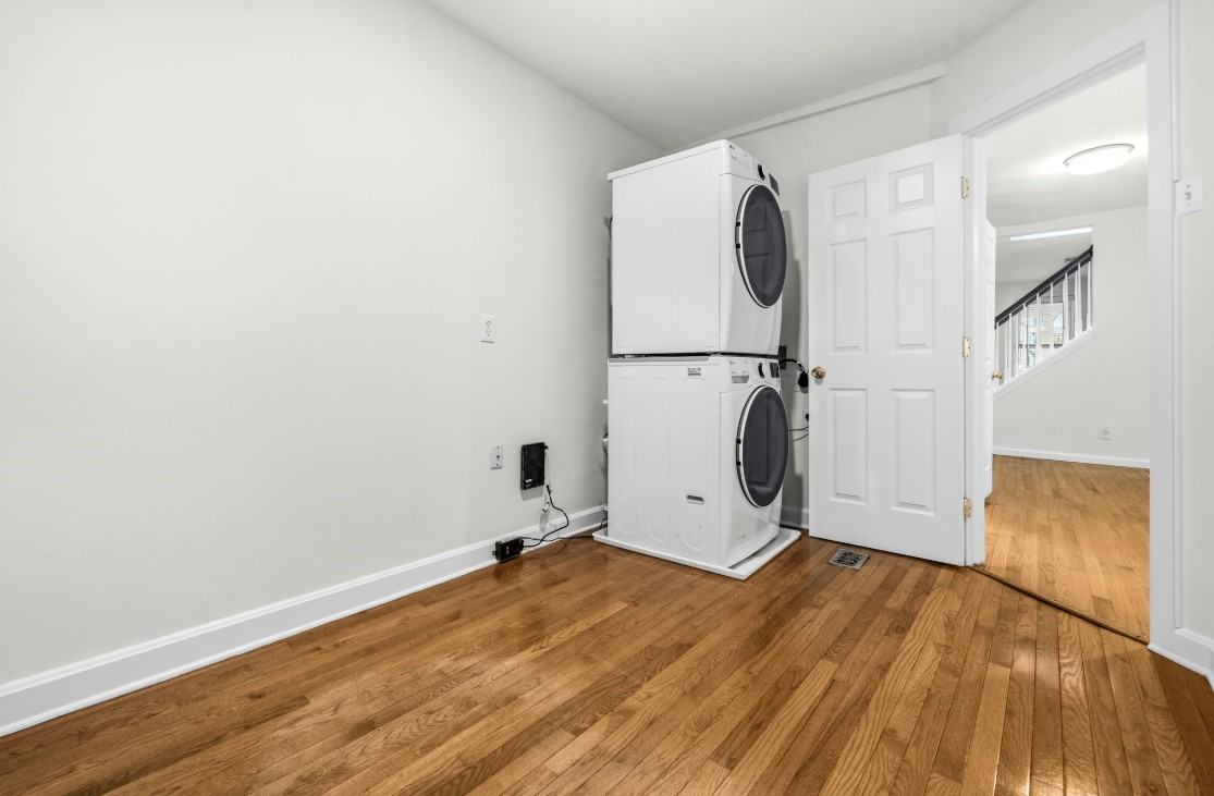 1504 Gales St Ne #1 - Photo 2 of 13