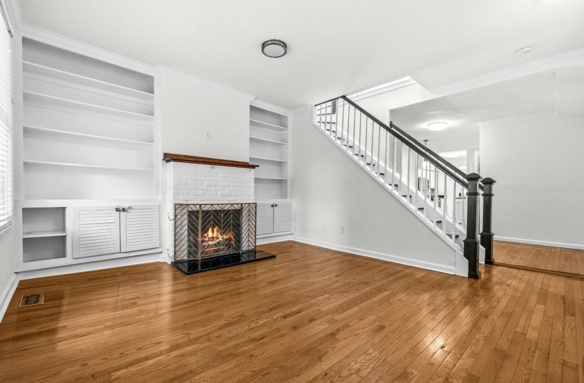 1504 Gales St Ne #1 - Photo 5 of 13