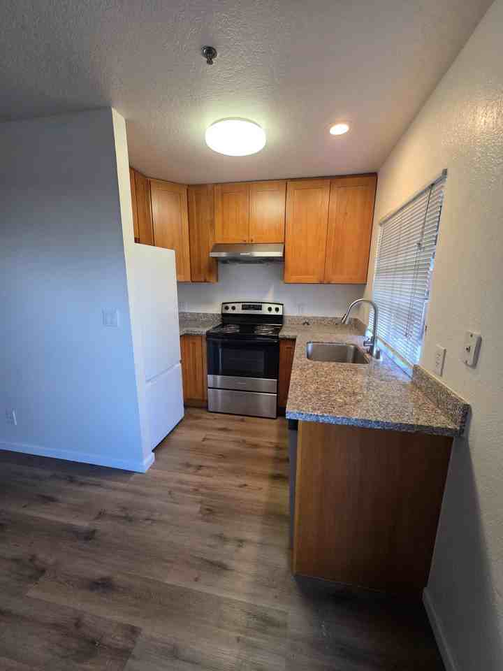 1965 Bonifacio St #1 - Photo 6 of 9