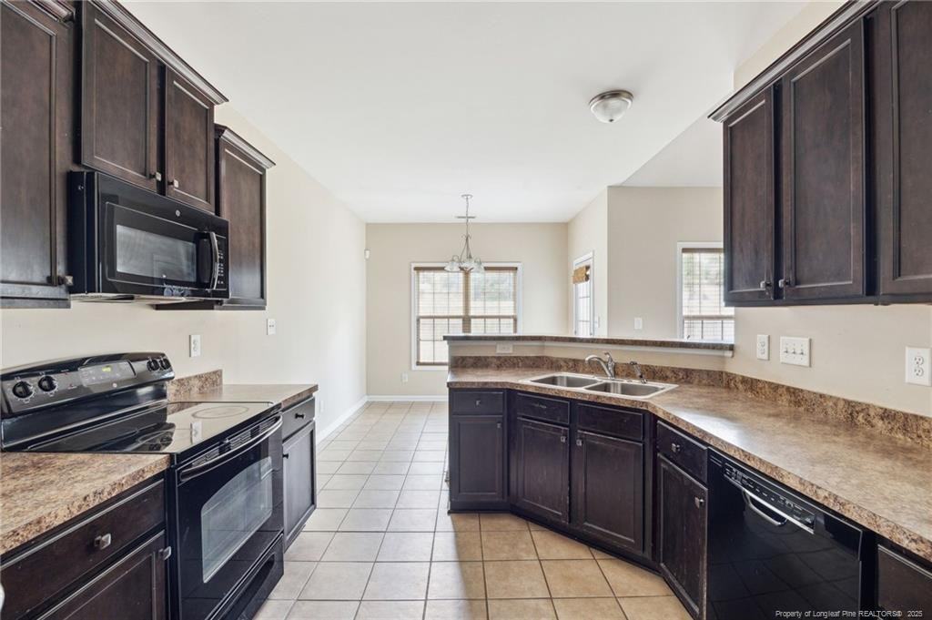 4918 Lion Heart Ln - Photo 6 of 11
