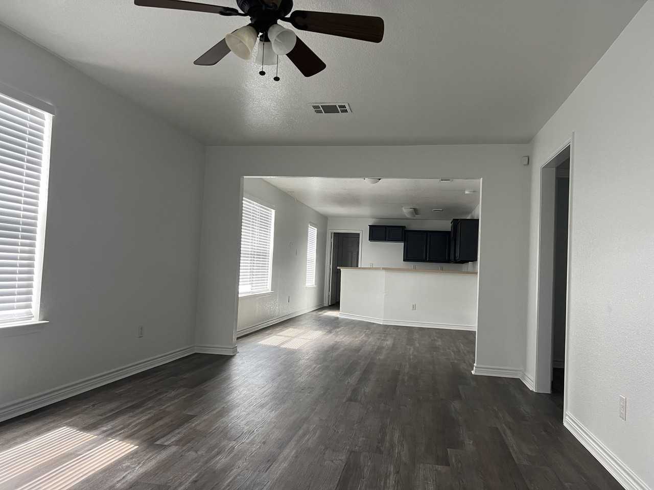 602 Estelle Ave #1 - Photo 4 of 13