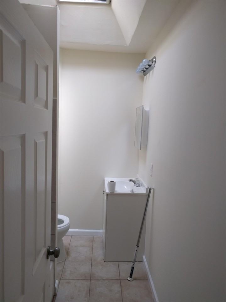 6014 N Woodstock St #1 - Photo 2 of 10