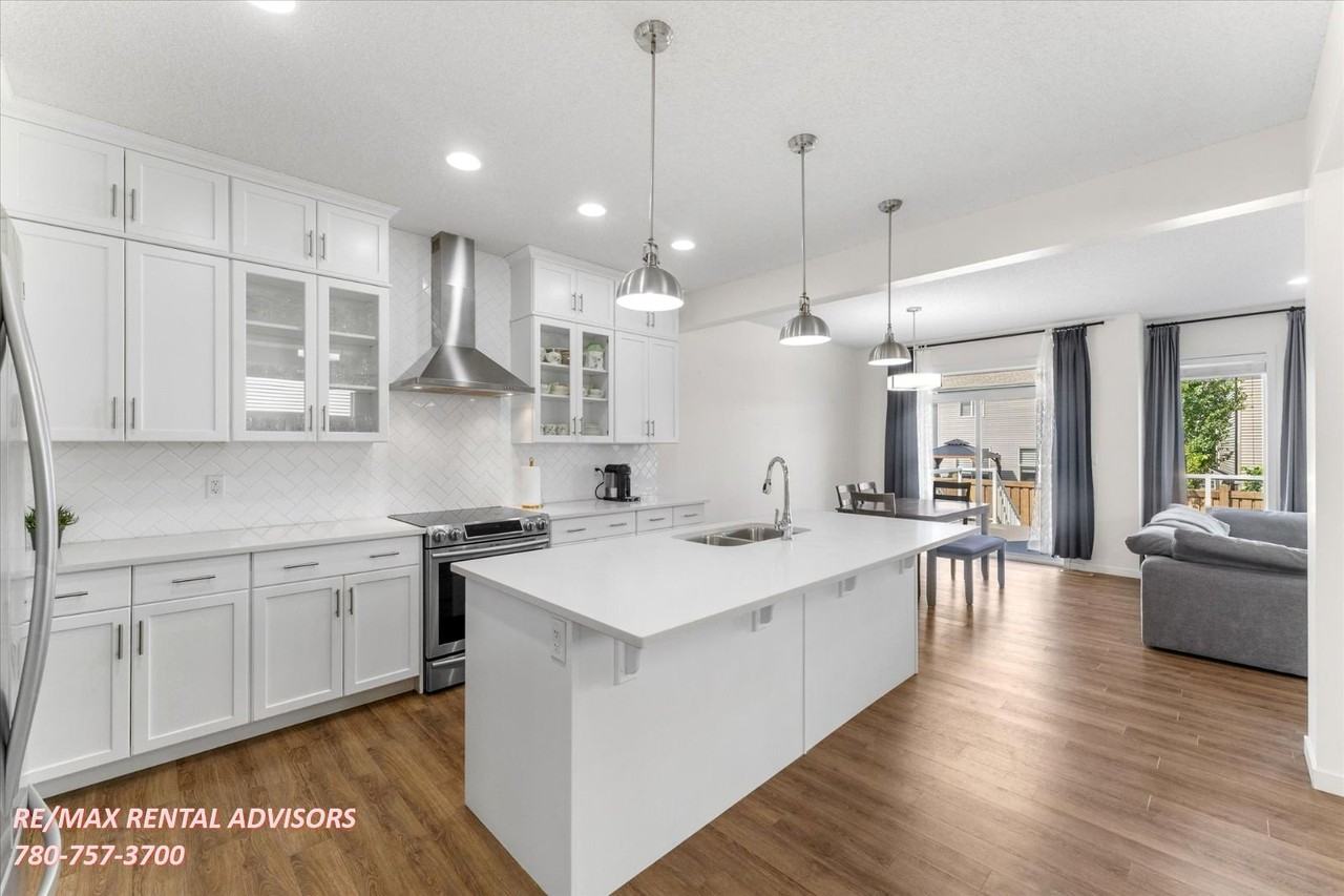 6116 175 Ave Nw - Photo 4 of 32