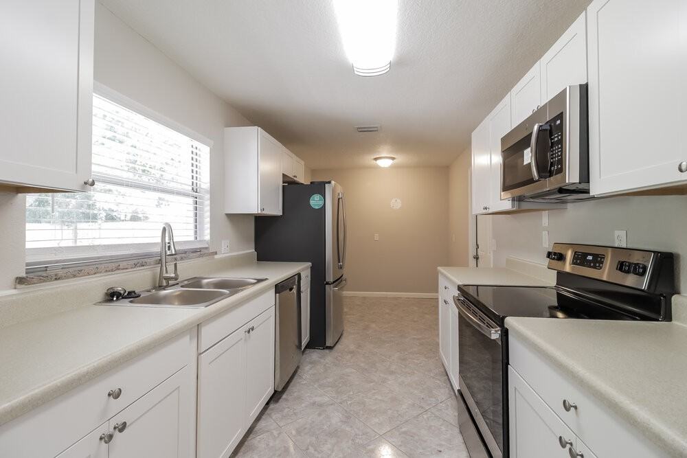 5025 Goldenrod Place Rd - Photo 6 of 16