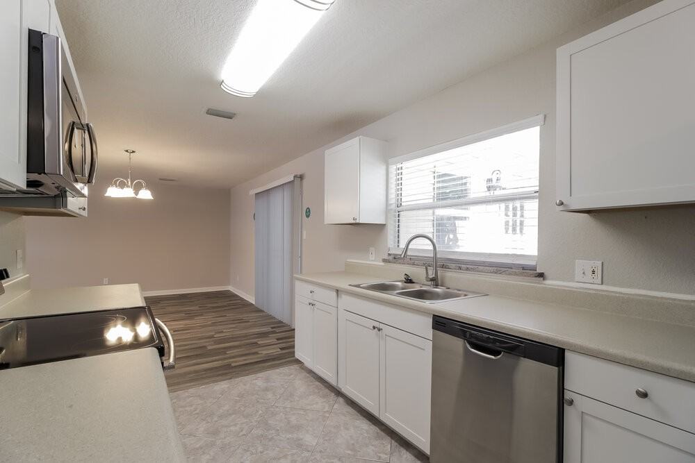 5025 Goldenrod Place Rd - Photo 7 of 16