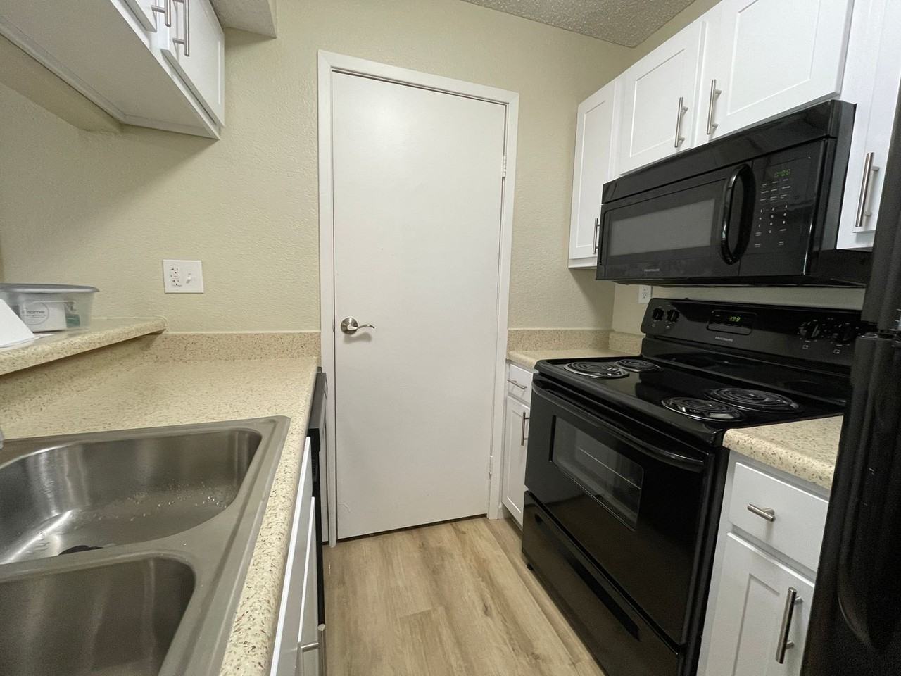61-01 Nieman Square - Photo 3 of 34