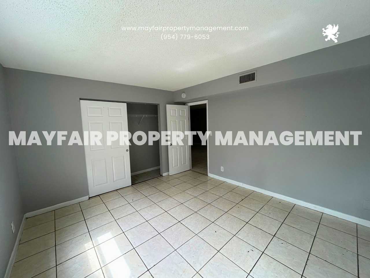 1440 Nw 22nd St #5 - Photo 2 of 19
