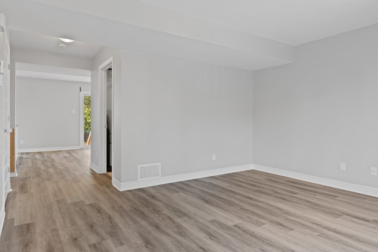 500 Ovana Crescent - Photo 7 of 50