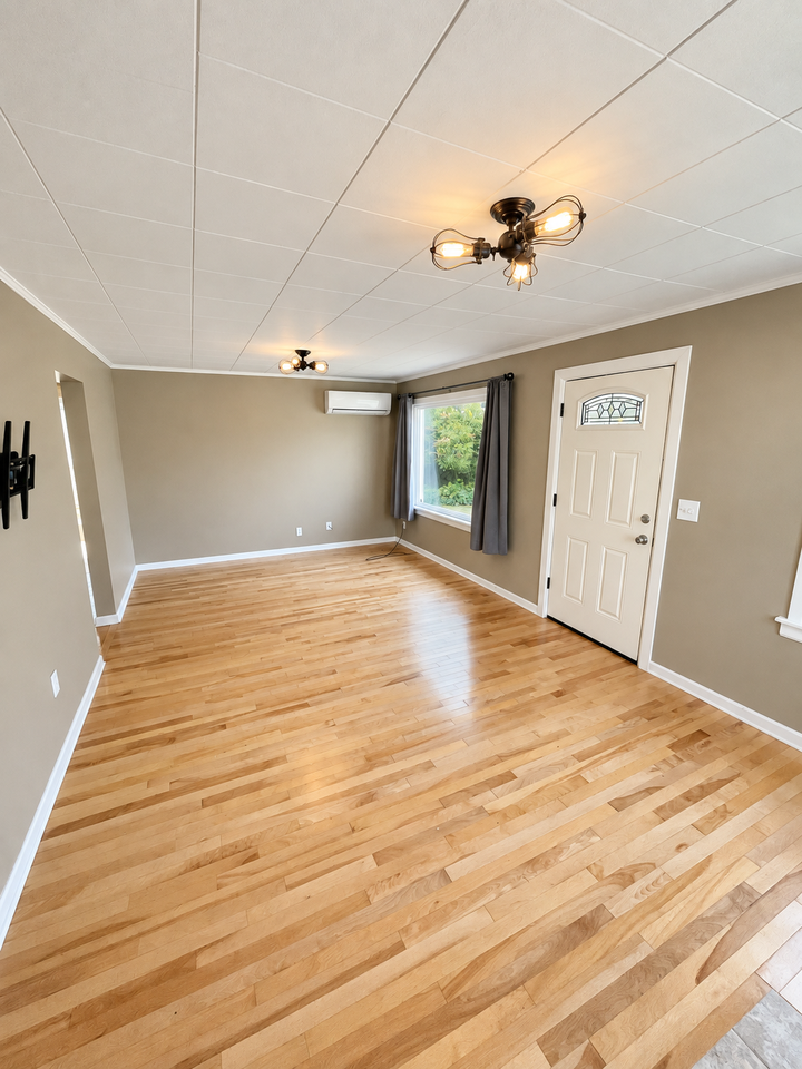 8411 55th Ave Ne - Photo 3 of 18