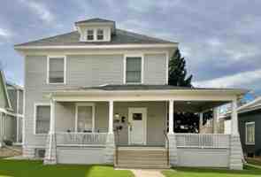 featured image of 1715 11th Ave