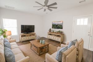 featured image of 130 Briarwood Rd #106