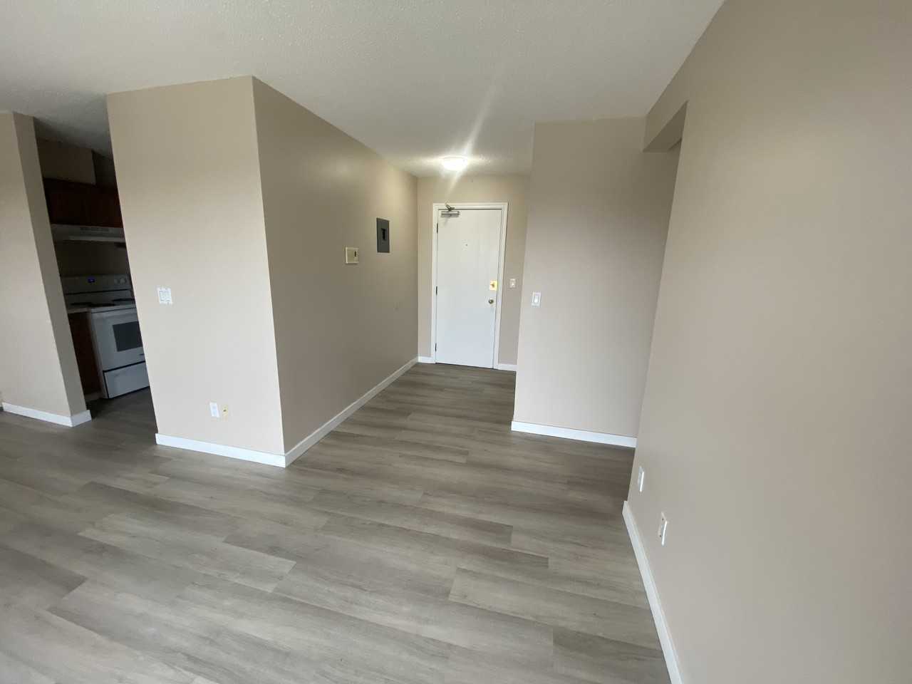 Riviera Garden 1, 2 & 3 bedrooms! Updated Units with Insuite Laundry! - Photo 3 of 24