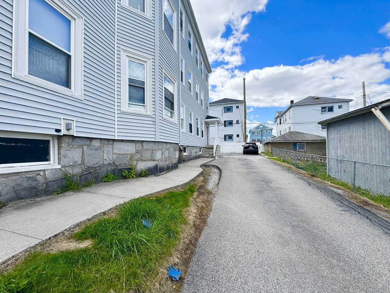 47 Windham St #1 - Photo 2 of 12
