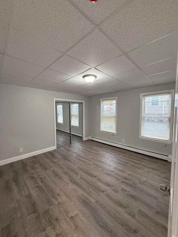 47 Windham St #1 - Photo 7 of 12