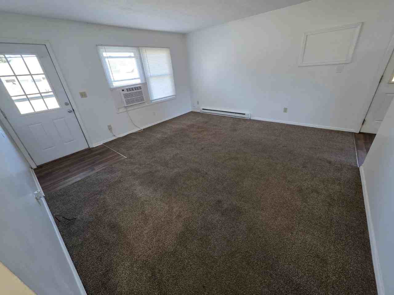 419 S Home Ave #1 - Photo 3 of 22