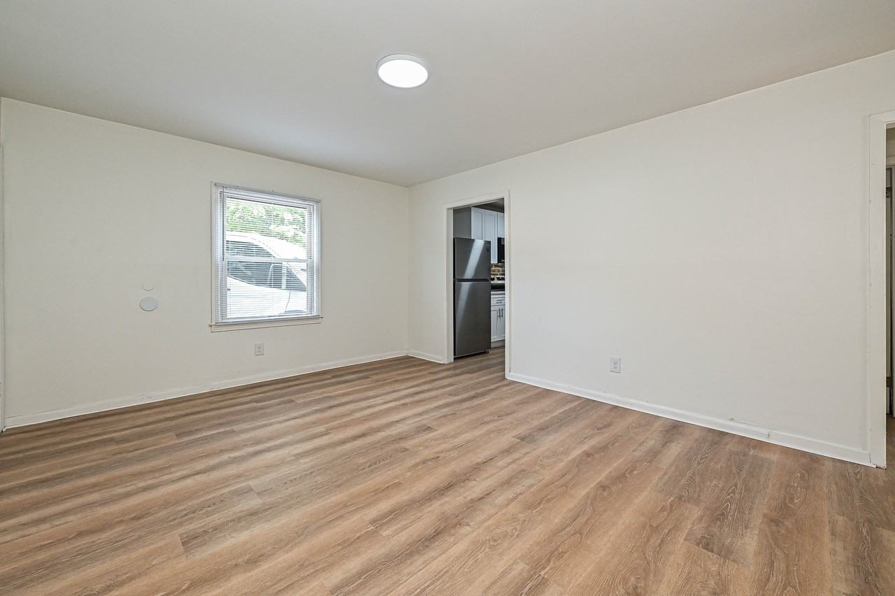 260 Church Street NortheastUnit 4 #4 - Photo 5 of 13