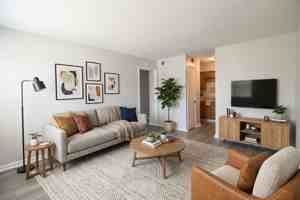 featured image of 1005 Airport Rd