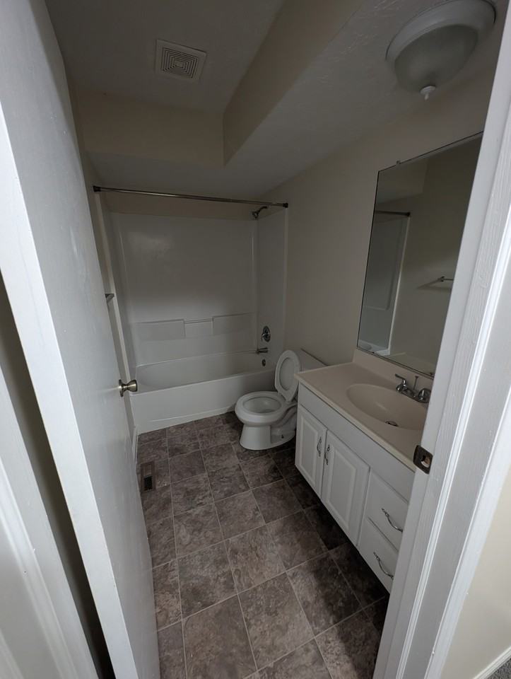 5336 Portland St #5336 - Photo 3 of 11