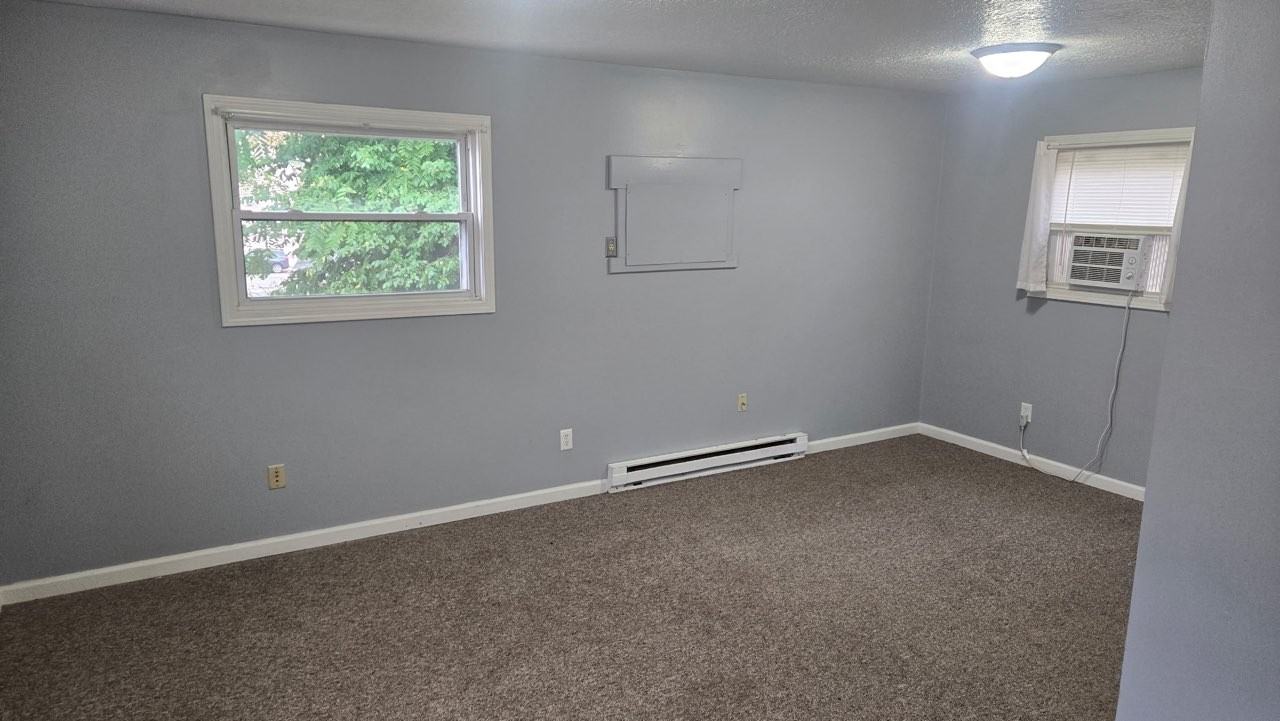 264 E Morgan St #1 - Photo 2 of 7