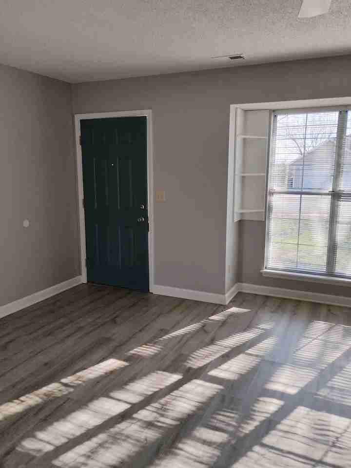 1012 Fox Run Dr #1 - Photo 2 of 10