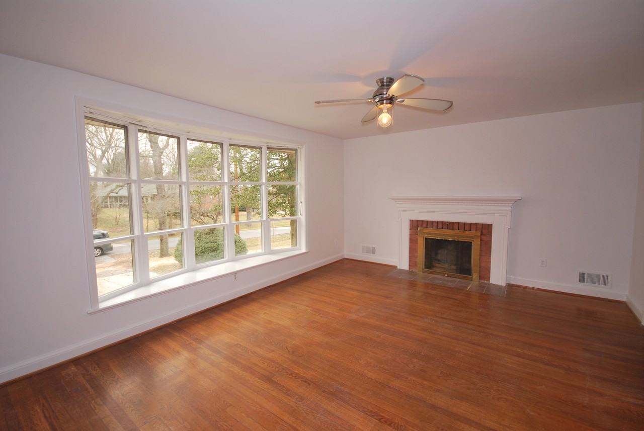 13227 Betty Ln #1 - Photo 4 of 11