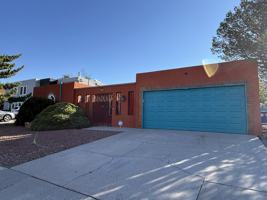 featured image of 1120 Turner Dr Ne #1
