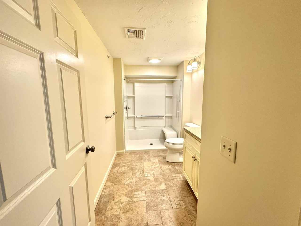 31 Caroline St #15 - Photo 7 of 19