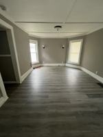 featured image of 151 Kenwood Ave #UP