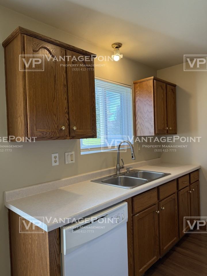 447 Patricia Ln #447 - Photo 7 of 20