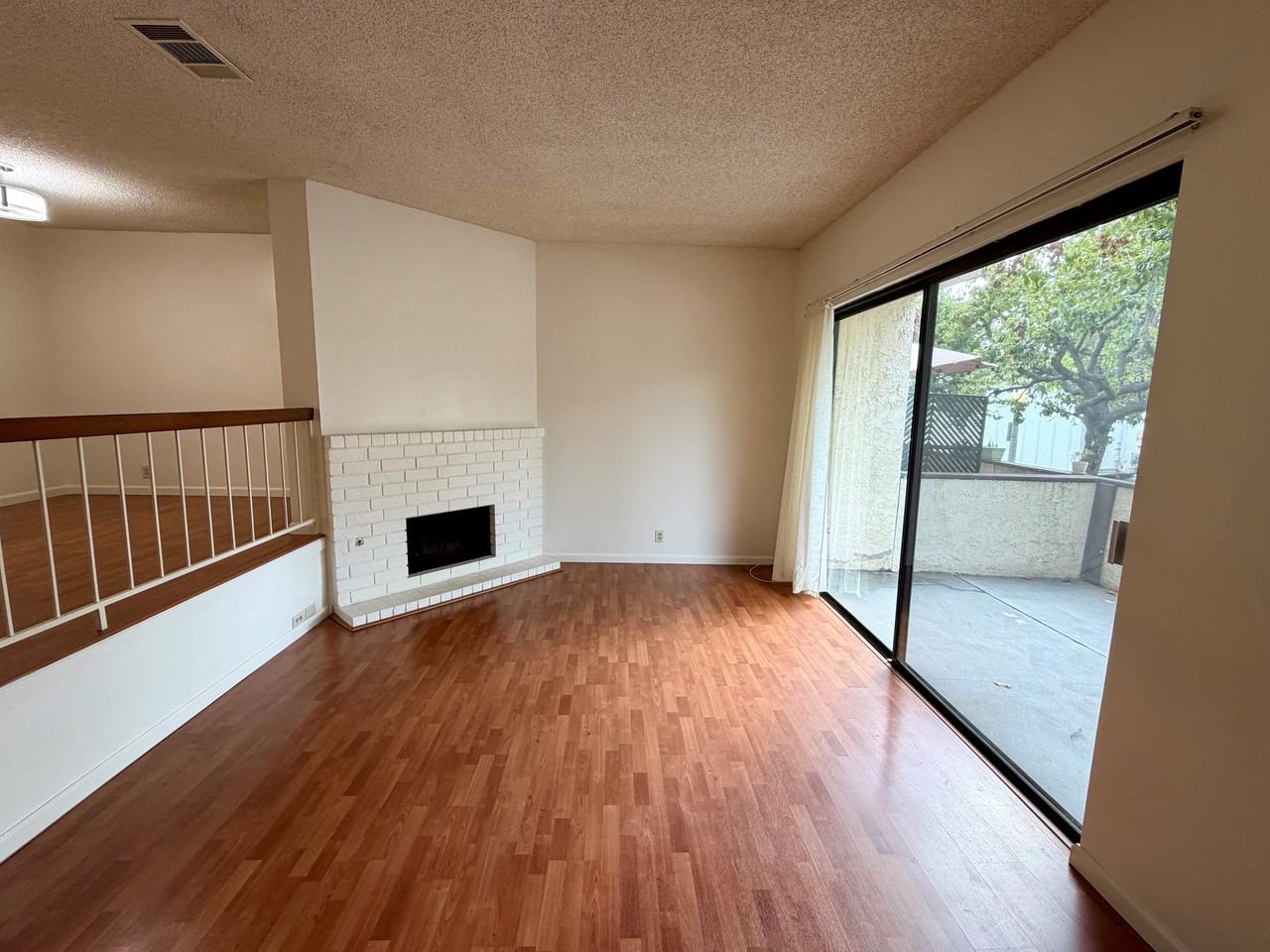 335 Wallis St #335 - Photo 5 of 24