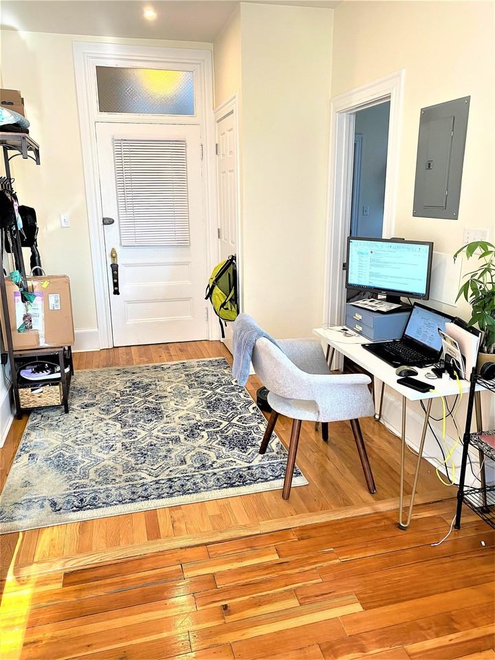 11 Seaverns Ave #11-3F - Photo 6 of 8