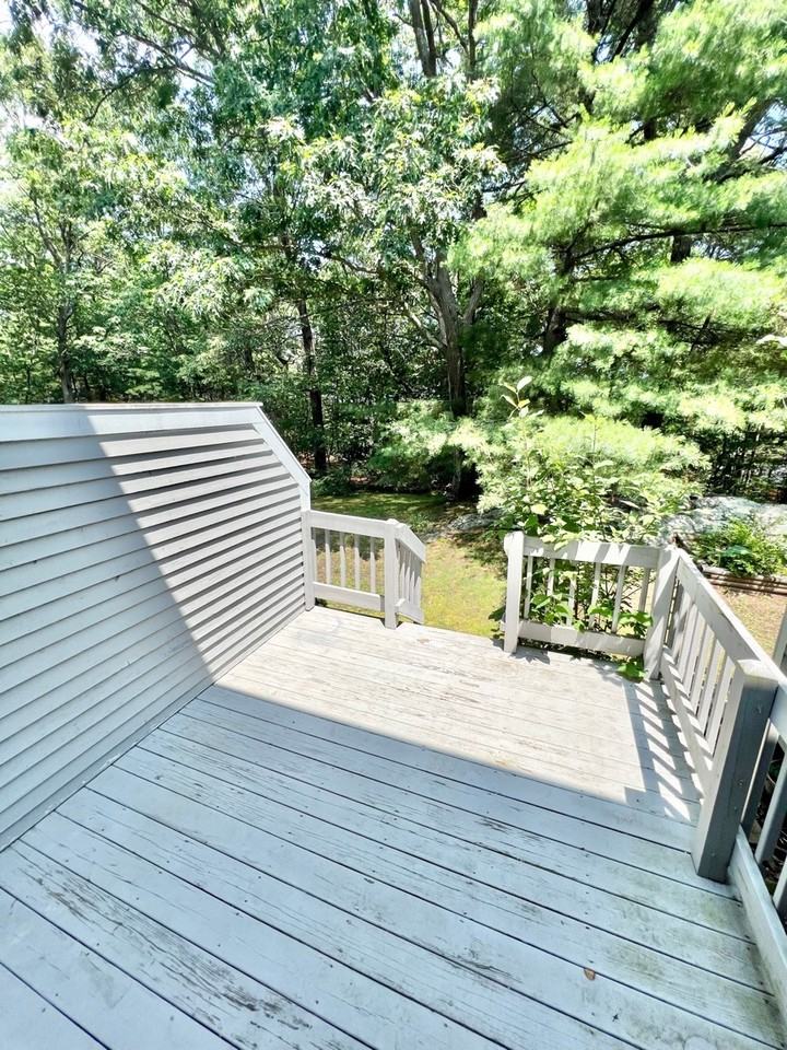 302 Foxwood Cir #302 - Photo 6 of 30