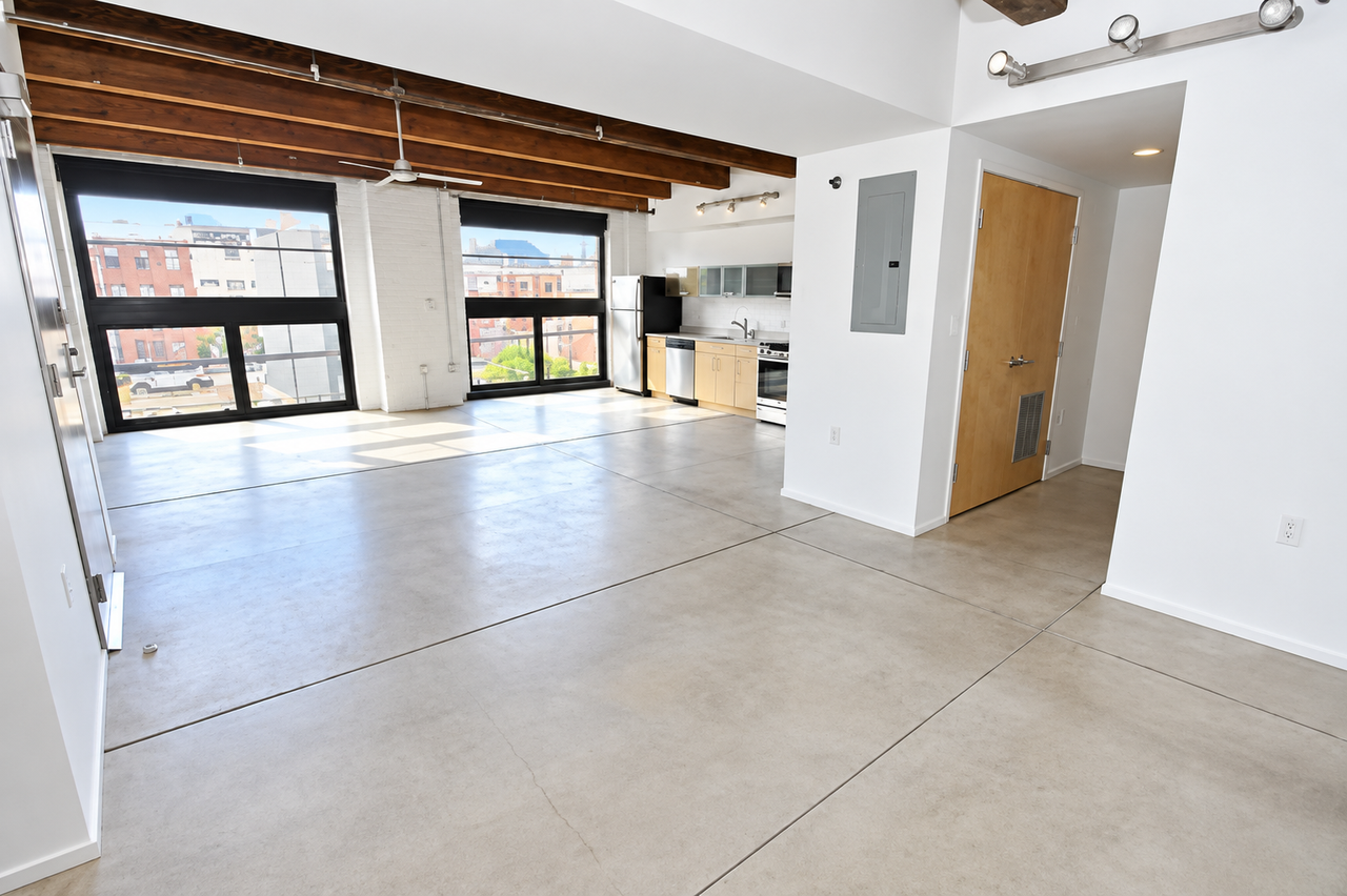 2501 LIBERTY AVENUEAPT 1-B #1B - Photo 2 of 8