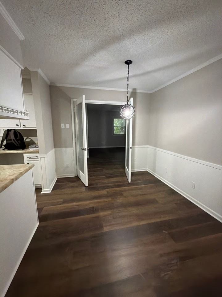 3269 Sycamore View Rd #1 - Photo 7 of 9