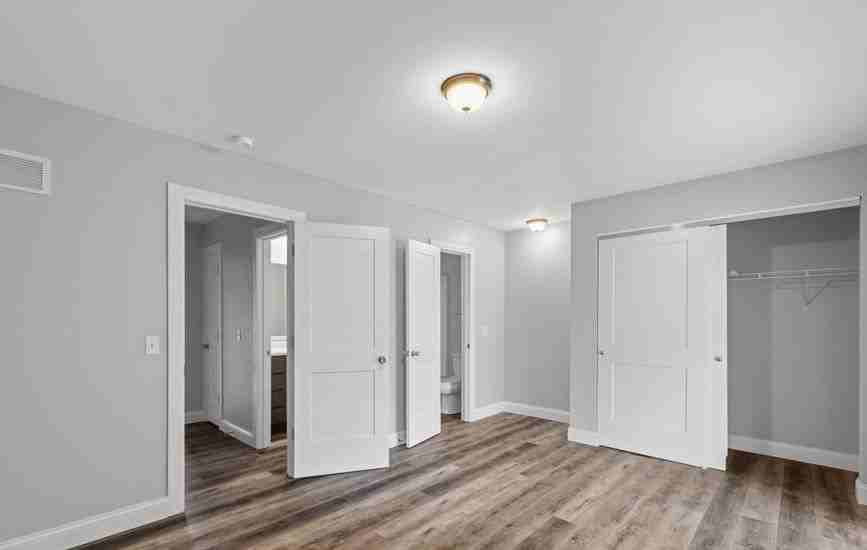 2211 Cordova Ct #A - Photo 6 of 6