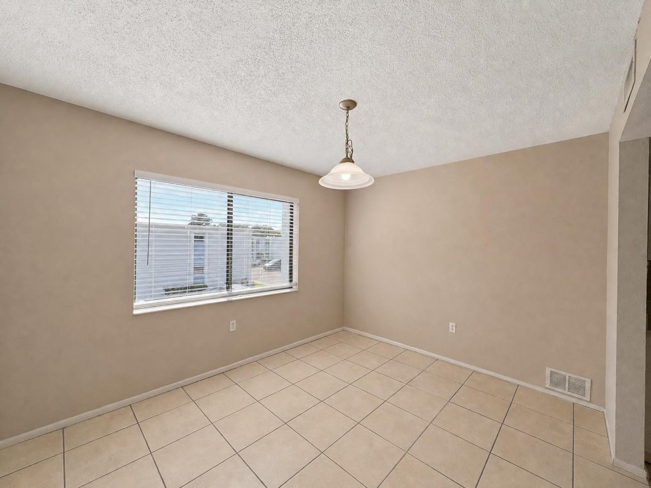 5310 26th Street WestUnit 1904 #1904 - Photo 2 of 10