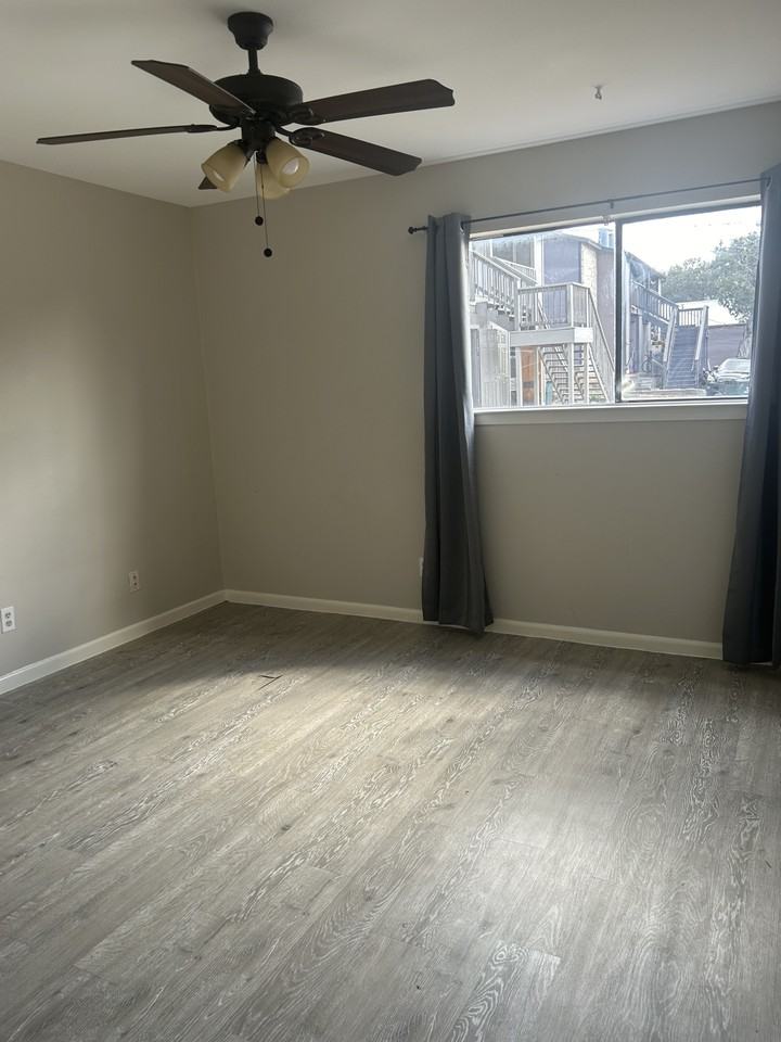 610 Bracewood Cir #A - Photo 6 of 10