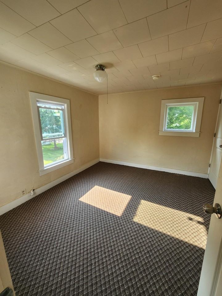 516 Palmer St #2 - Photo 4 of 10