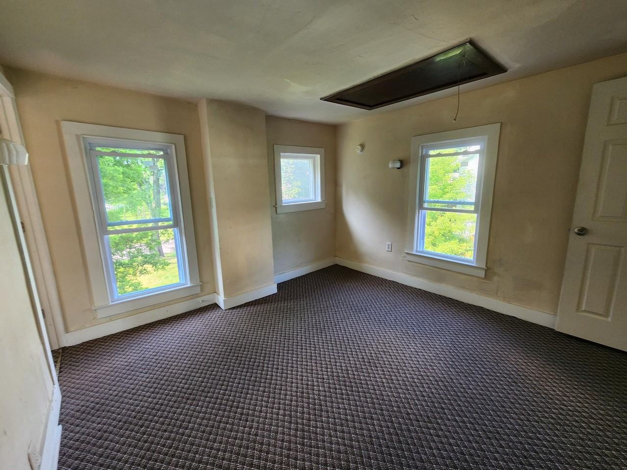 516 Palmer St #2 - Photo 6 of 10