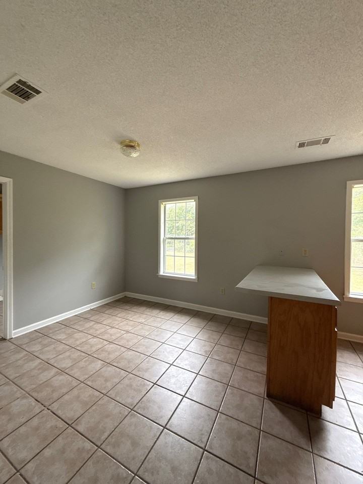 1869 Brighton Clopton Rd #1 - Photo 4 of 10